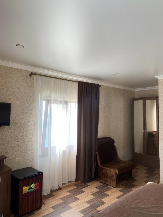 Hotel Apra Lidzava Exterior foto